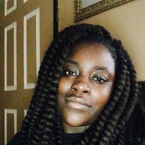 Meet your Posher, Cassandra